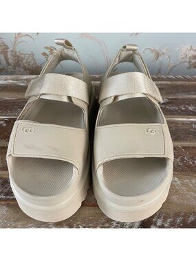 UGG GoldenGlow Platform Sandals Sea Salt Womens Size 8 Coastal Water Friendly